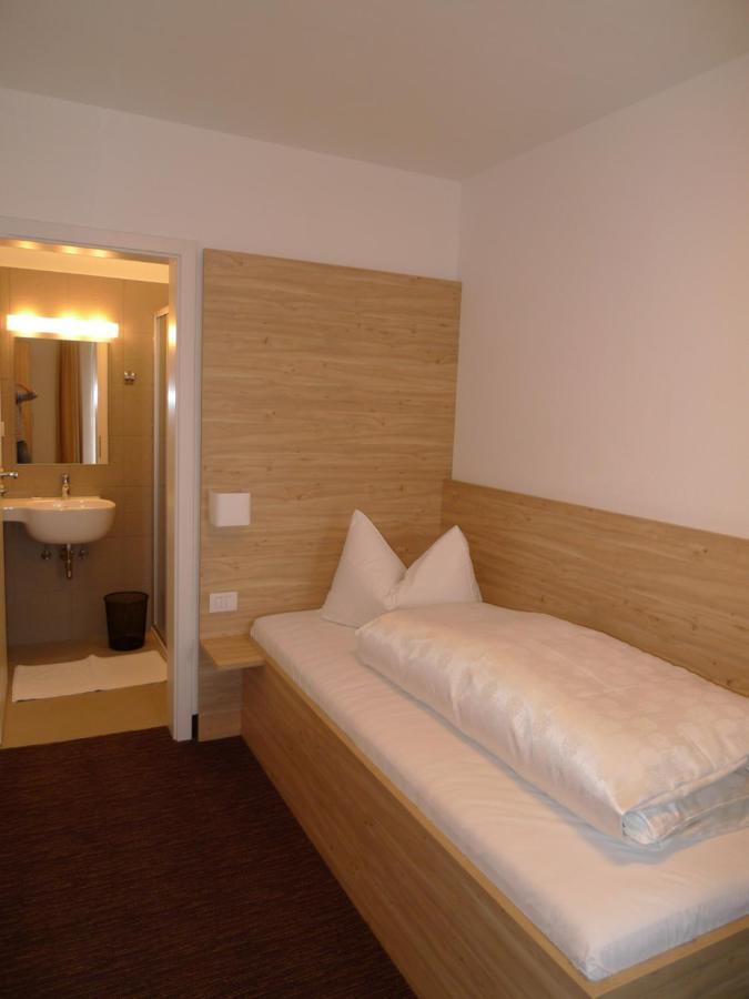 Hotel Stifter Lutago Eksteriør bilde